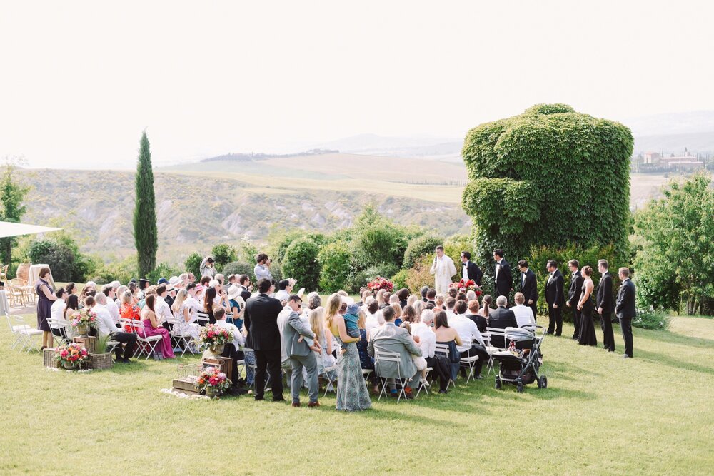 landvphotography_wedding_photographer_tuscany_borgodicastelvecchio_0021.jpg