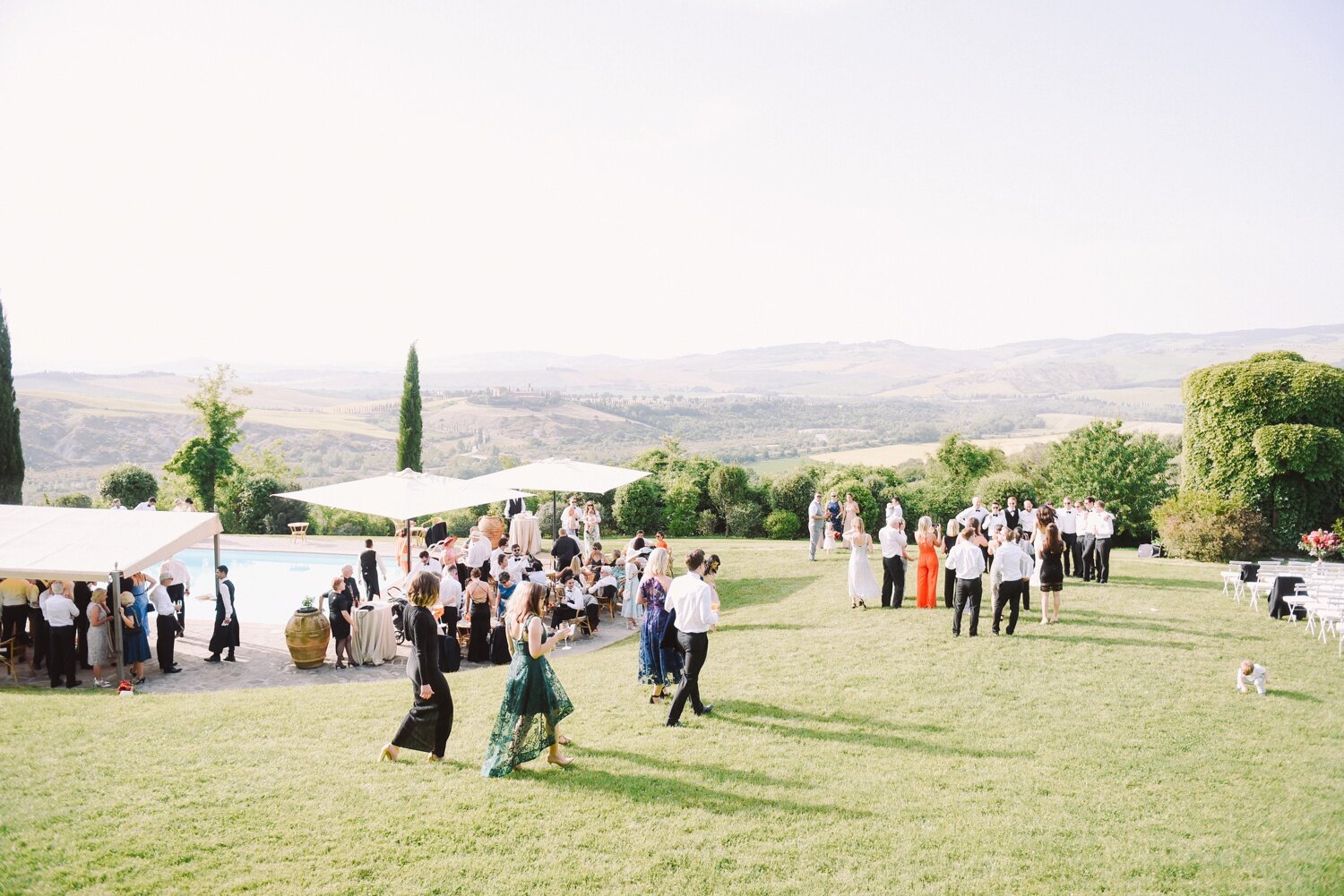 landvphotography_wedding_photographer_tuscany_borgodicastelvecchio_0069.jpg