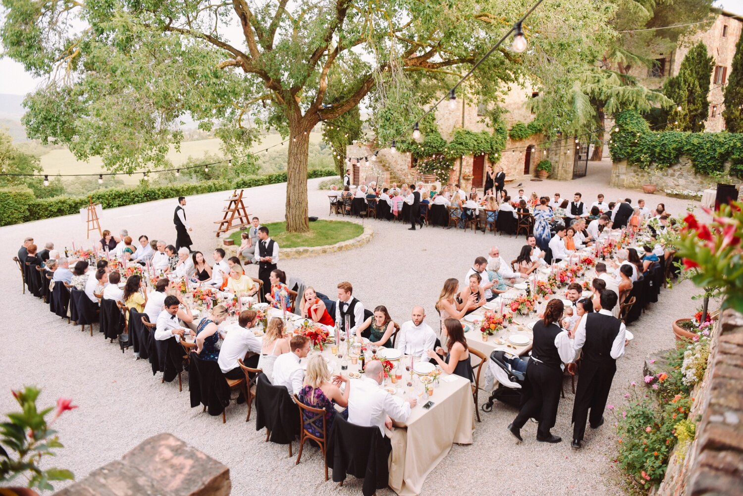 landvphotography_wedding_photographer_tuscany_borgodicastelvecchio_0103.jpg