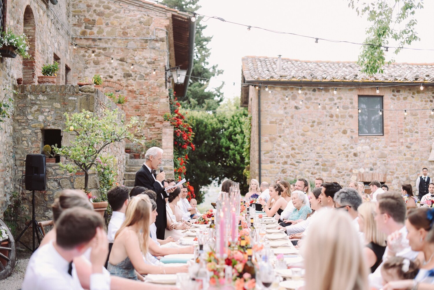 landvphotography_wedding_photographer_tuscany_borgodicastelvecchio_0110.jpg