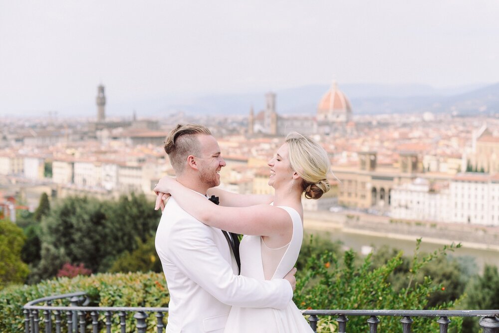 landvphotography_wedding_photographer_tuscany_villamediceadililliano_0160.jpg