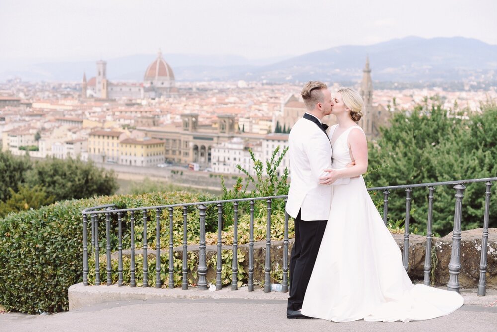 landvphotography_wedding_photographer_tuscany_villamediceadililliano_0164.jpg