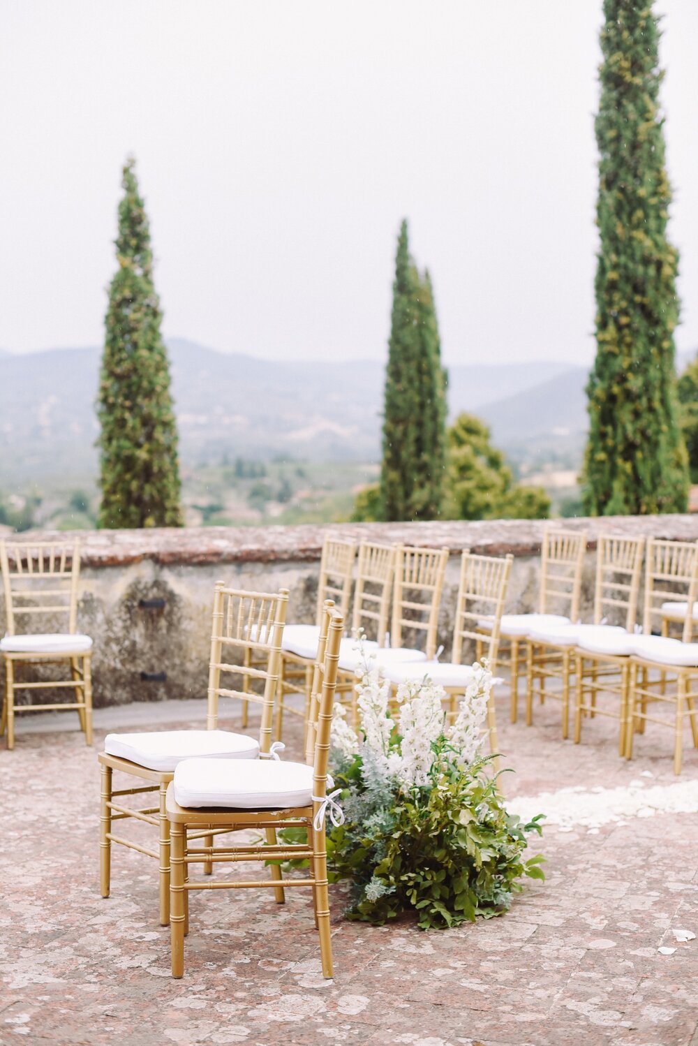 landvphotography_wedding_photographer_tuscany_villamediceadililliano_0205.jpg