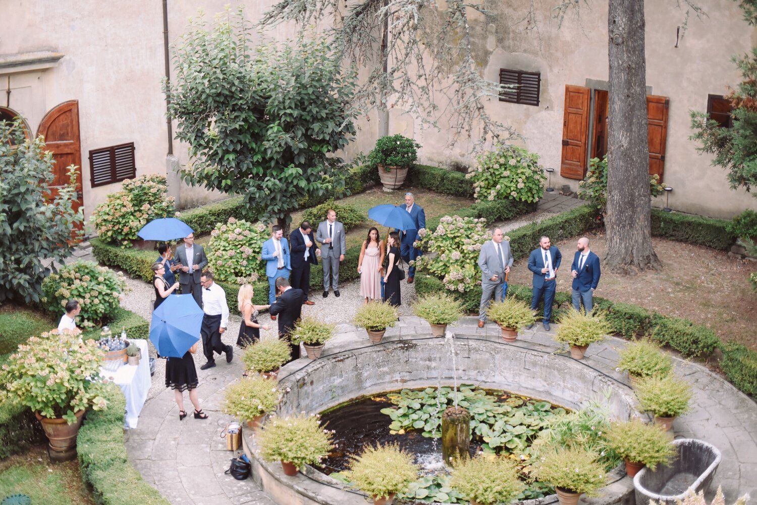 landvphotography_wedding_photographer_tuscany_villamediceadililliano_0207.jpg