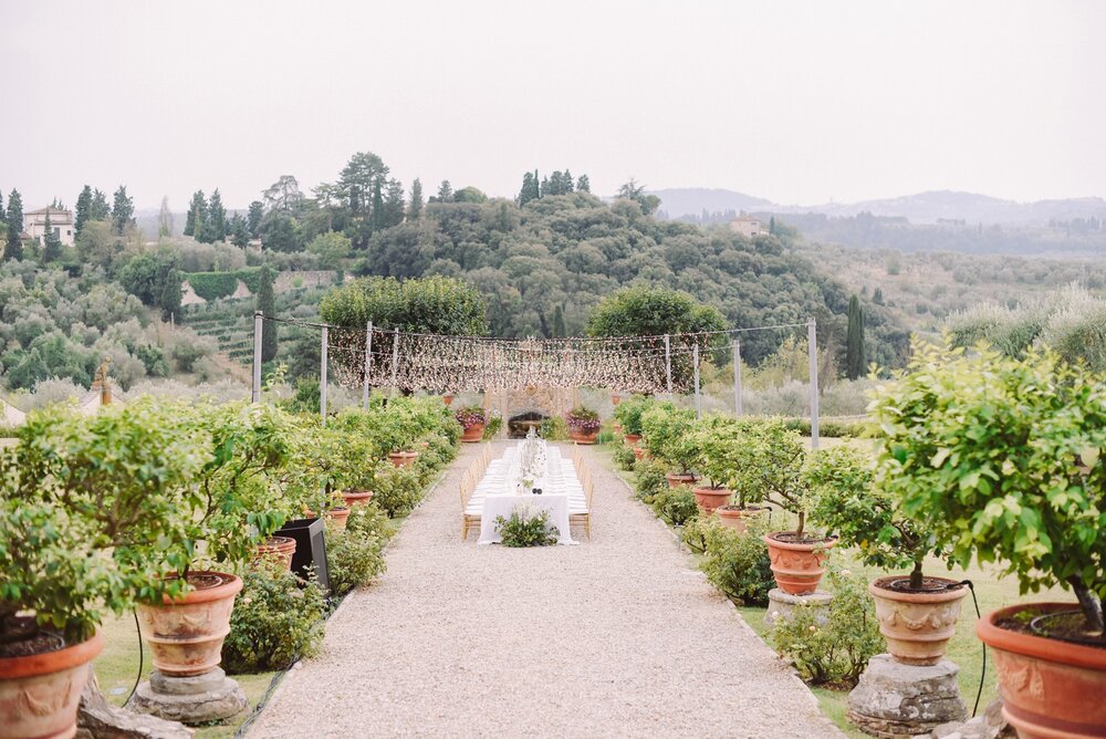 landvphotography_wedding_photographer_tuscany_villamediceadililliano_0250.jpg