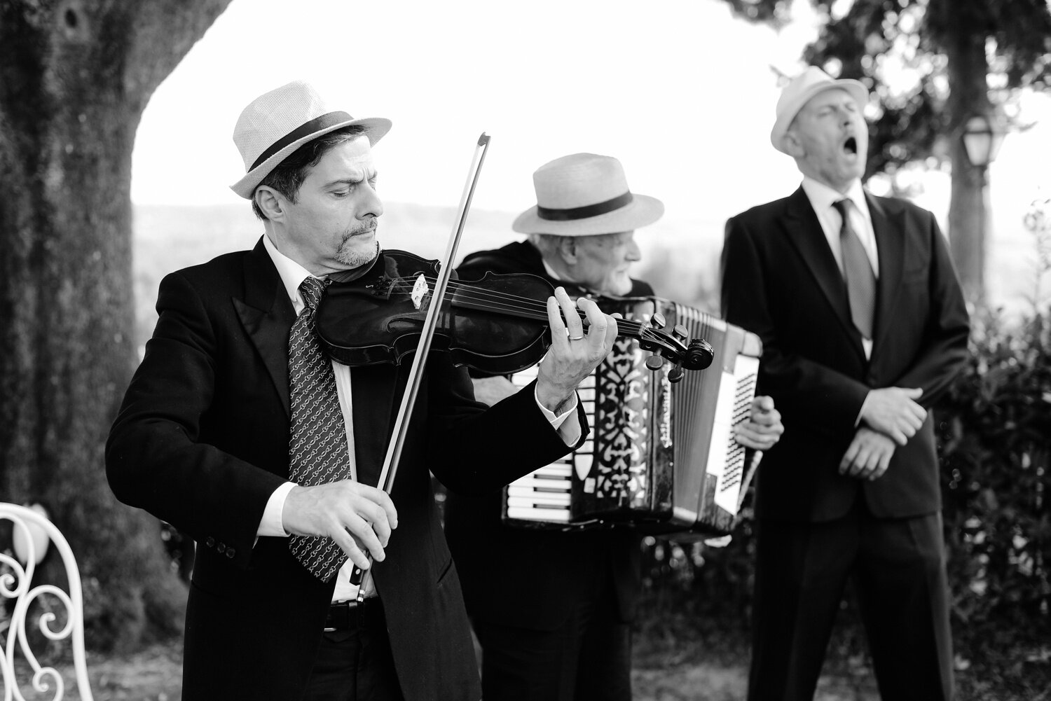 landvphotography_wedding_photographer_tuscany_villailpozzo_certaldo_0056.jpg