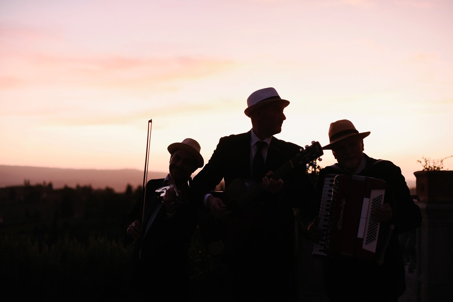 landvphotography_wedding_photographer_tuscany_villailpozzo_certaldo_0139.jpg