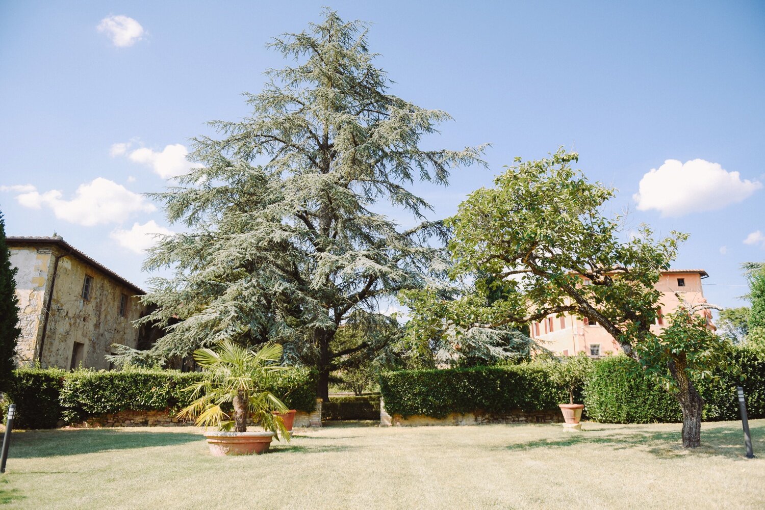 landvphotography_wedding_photographer_tuscany_villacatignano_0002.jpg