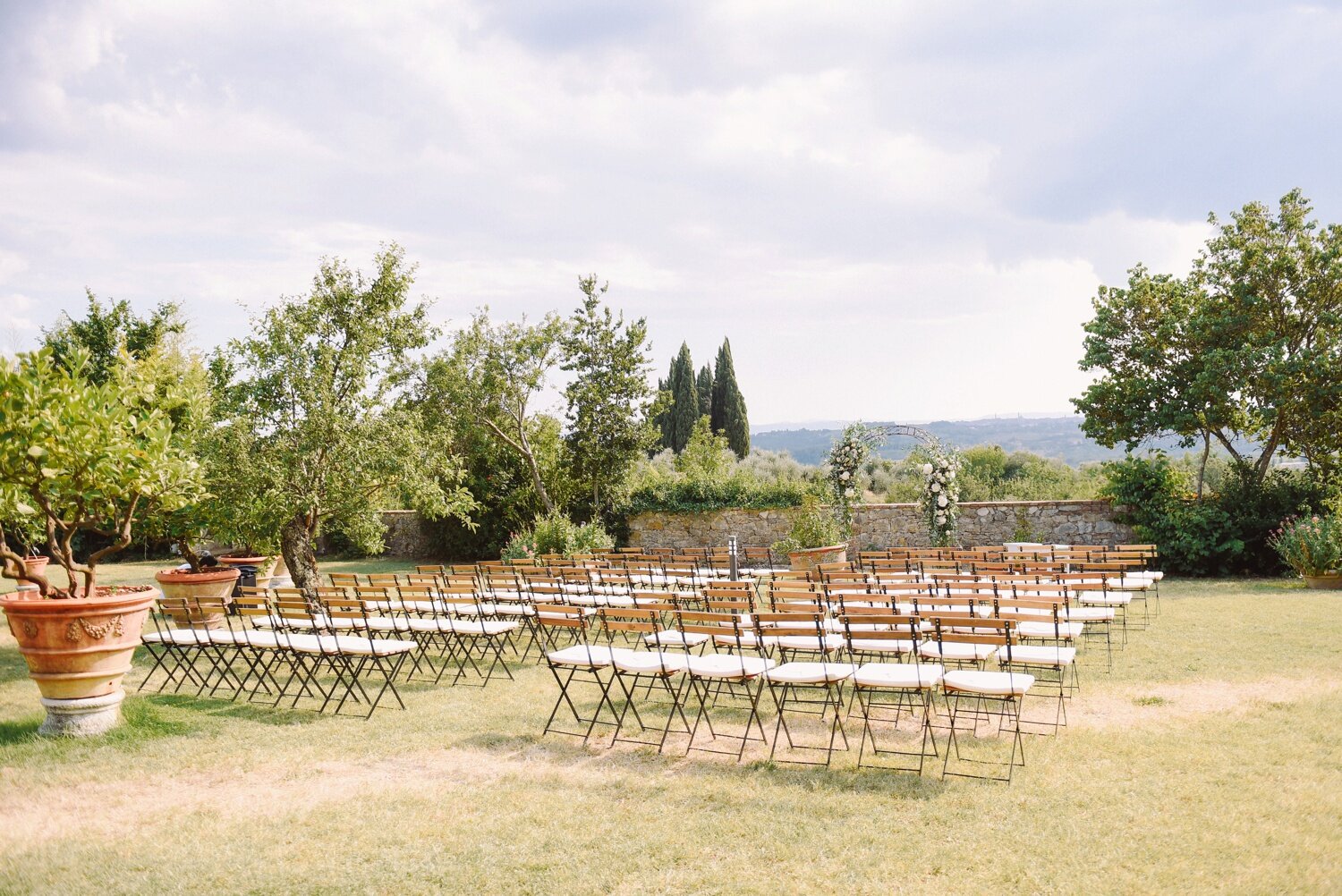 landvphotography_wedding_photographer_tuscany_villacatignano_0053.jpg