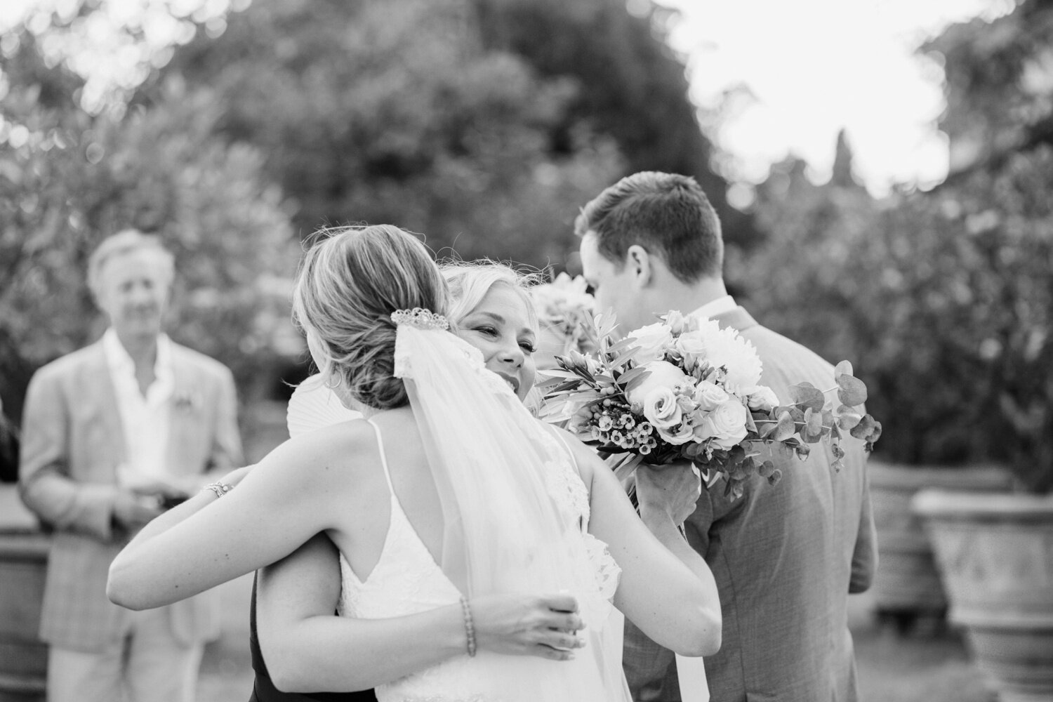 landvphotography_wedding_photographer_tuscany_villacatignano_0072.jpg