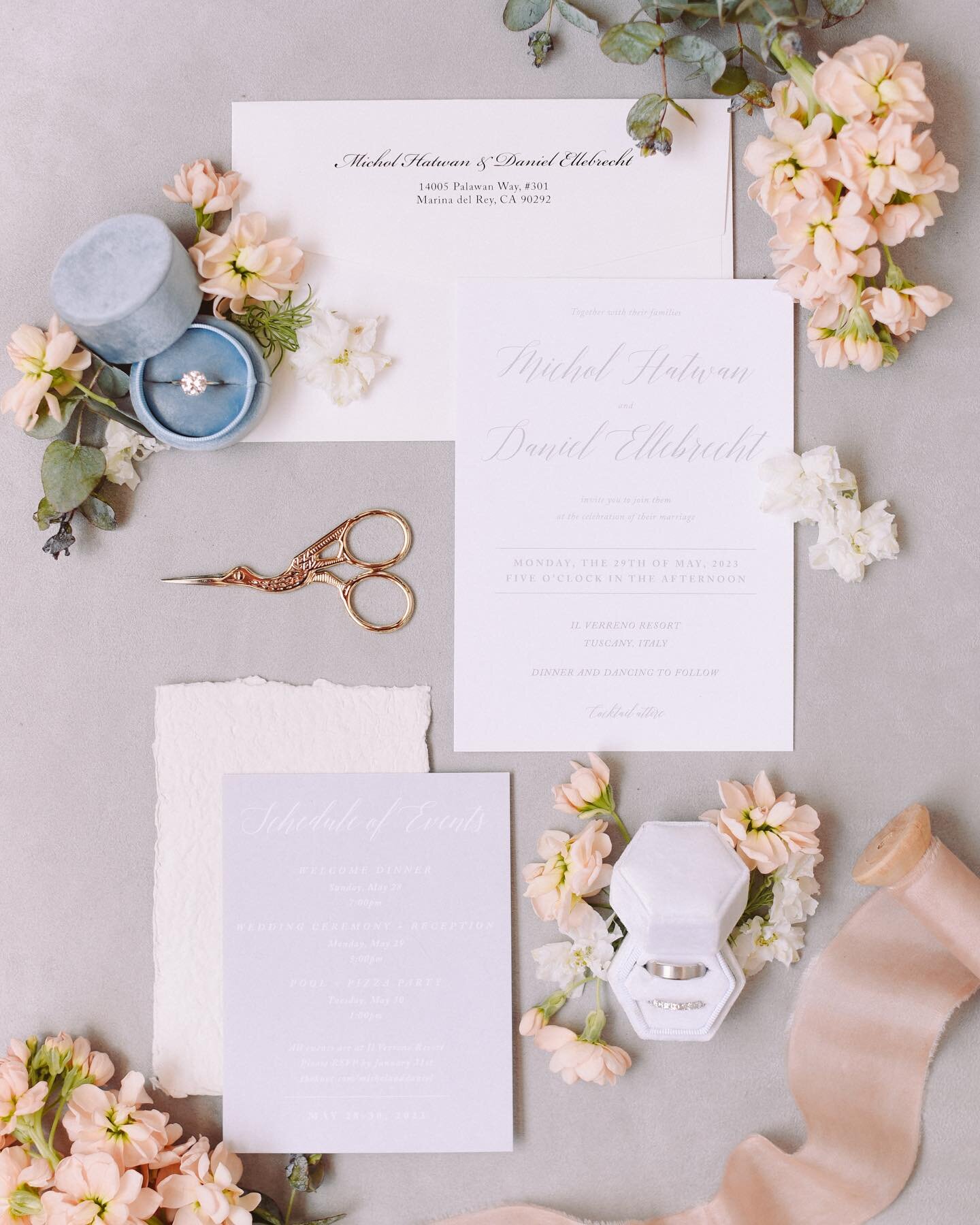 The overall aesthetic of M+D&rsquo;s stationery is refined and sophisticated, evoking a sense of romance and grace. The use of delicate tones, calligraphy together with high quality paper creates timeless and classy invitations that sets the tone of 