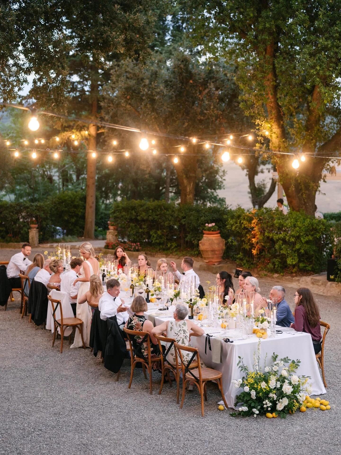 Under the stars, in Tuscany, the art of celebration at @villailpozzo 

Wp: @whiteevents_tuscany 
Photographer: @landvphotography 
Venue: @villailpozzo 
Shoes: @bellabelleshoes 
Ring Box: @the_mrs_box 
Flowers: @infinitoamoretuscany 
Catering: @class_