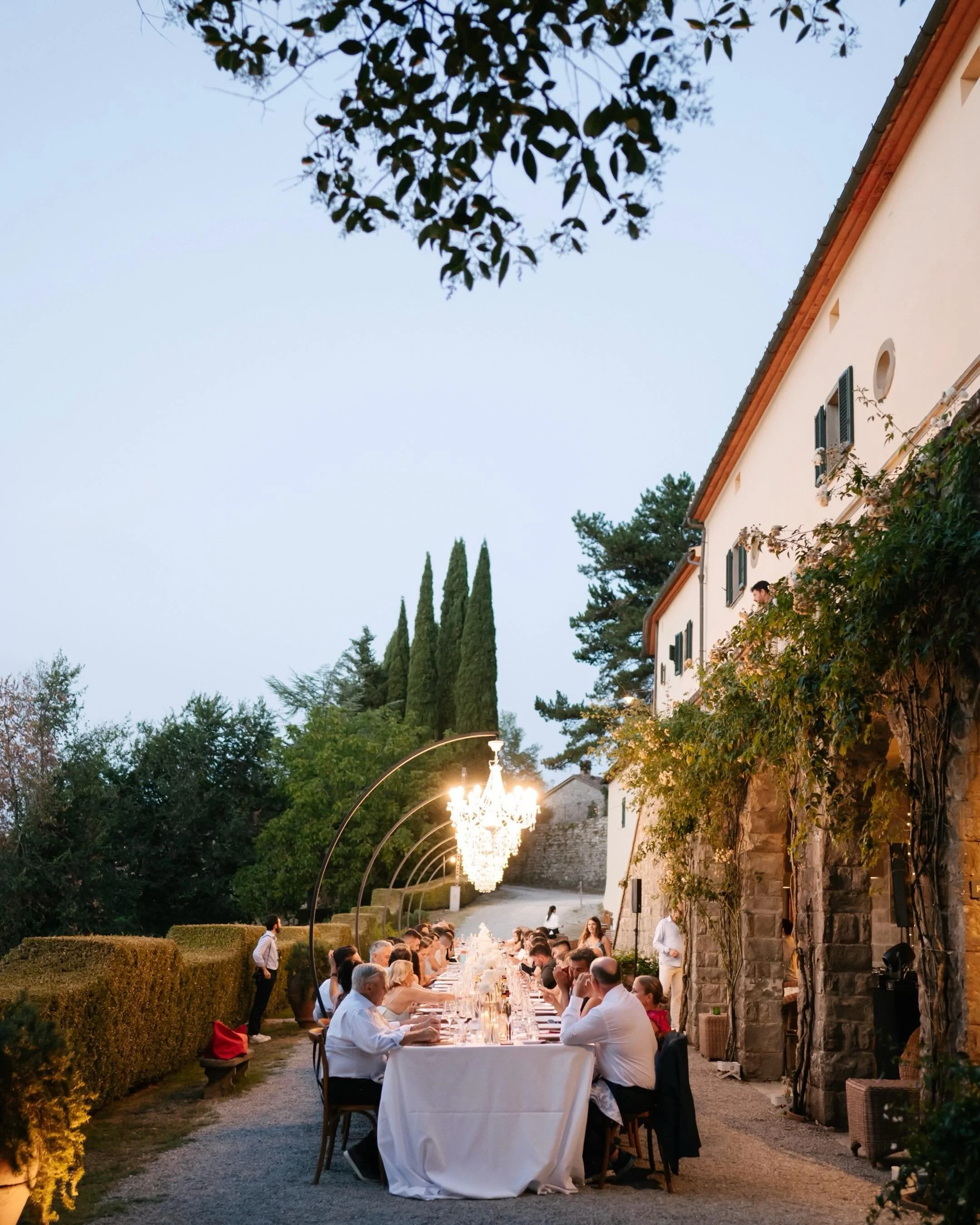 If you were looking for Andreanne &amp; Christopher&rsquo;s wedding reception, just follow the sound of the singing.

The napkins were flying, the glasses kept clinking, and somewhere between one course and the next, dinner became a party.

This is t