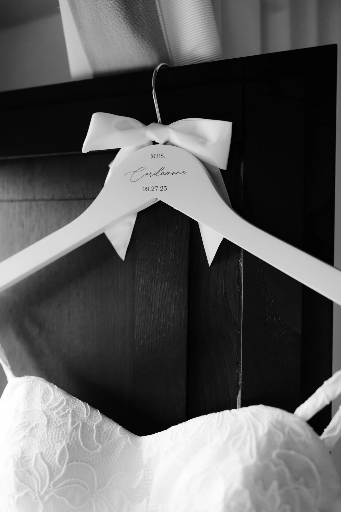 Luxury editorial wedding photography in Tuscany. Destination wedding in Italy. L&V Photography Letizia Maccarini.