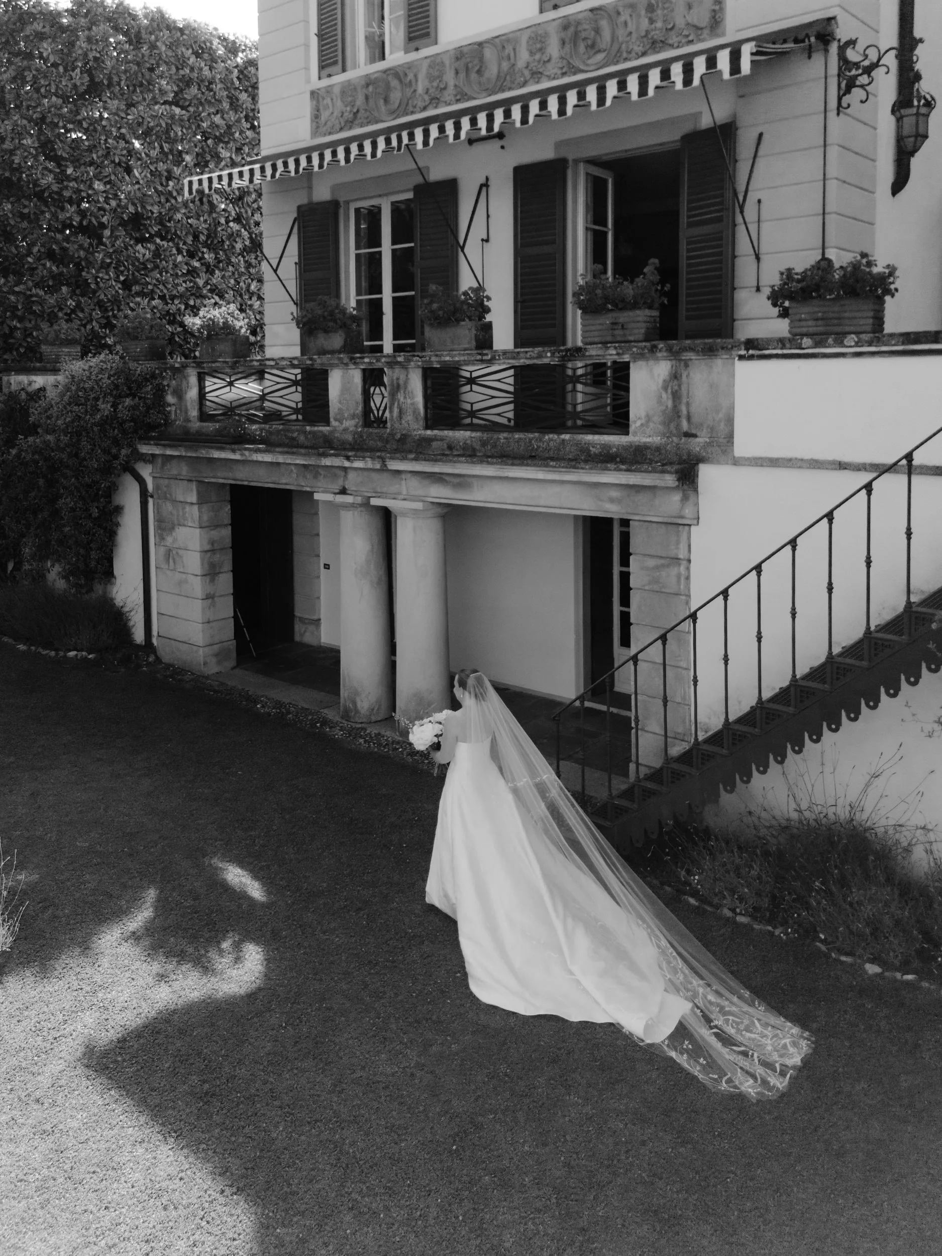 lake-como-wedding-engagement-proposal-photographer-67.jpg