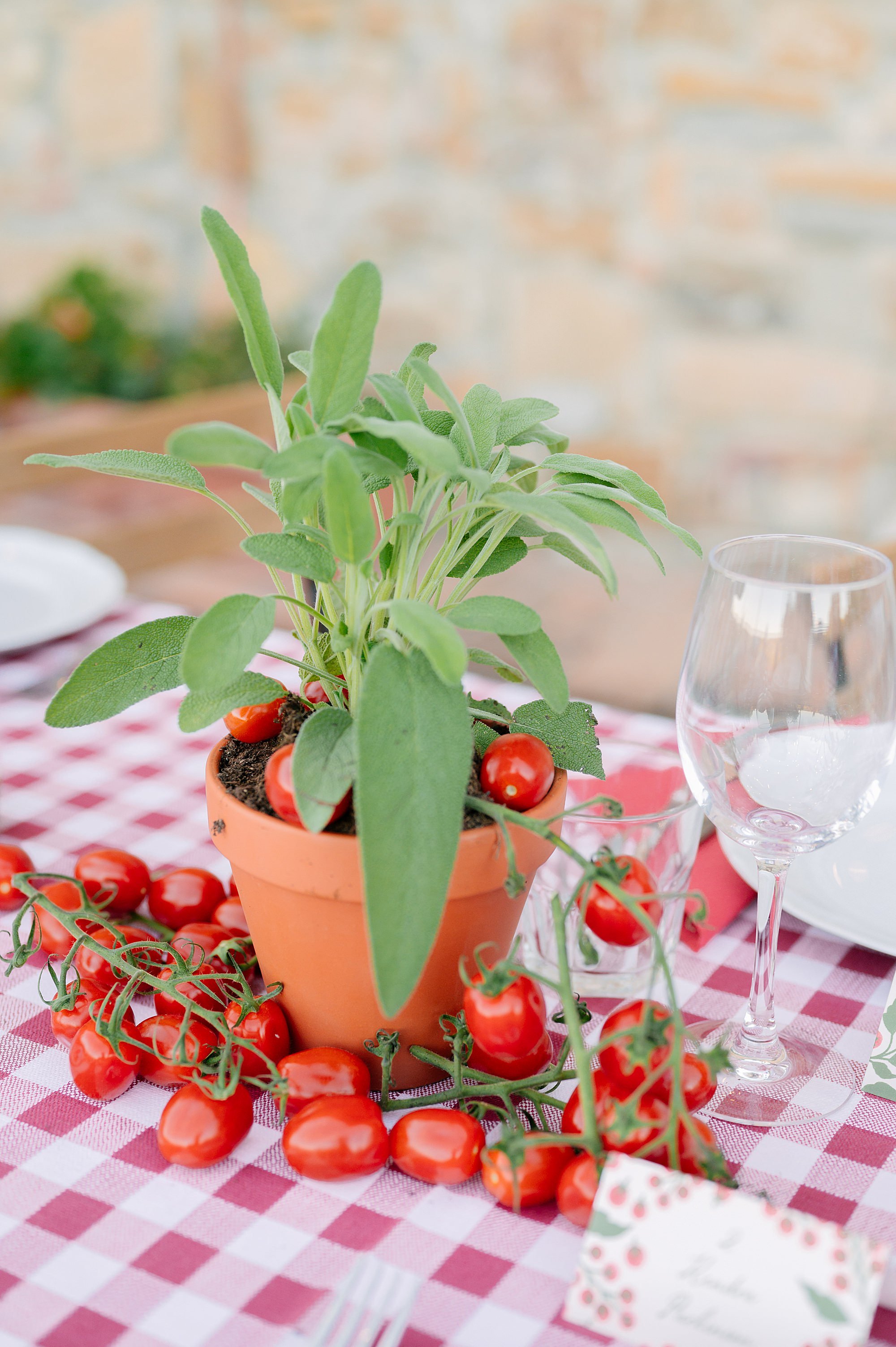 Welcome pizza party details in Italy