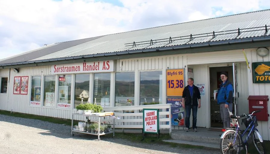 Sørstraumen handel.jpg