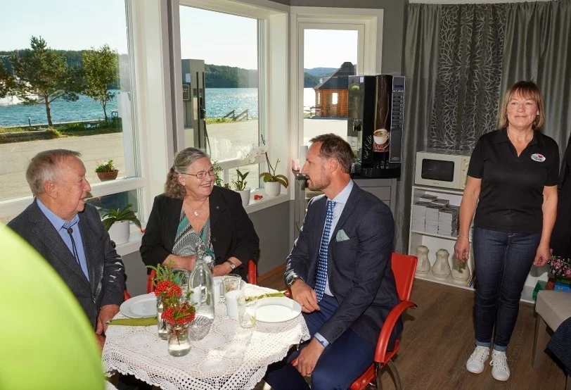Kronprinsbesøk Jøa 5.jpg