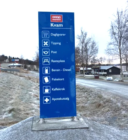 Skilt Kvam.jpg
