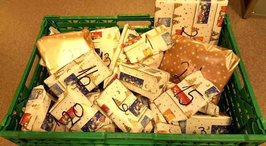 Julepakkar Huglabutikken.jpg