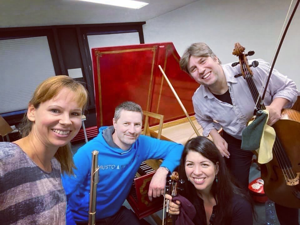 Rehearsing for our concerts in Cologne and Bonn with wonderful Natalie Chee, Alja Velkaverh and @thomas.carroll.cello #kammermusik #k&ouml;ln #bonn #bach #gallo #kleinknecht #fl&ouml;te #violine #cello #cembalo