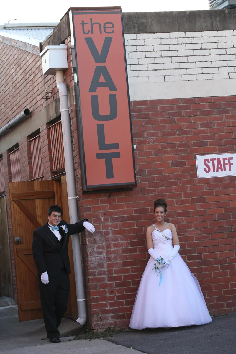 Debutante Photography Shepparton.jpg