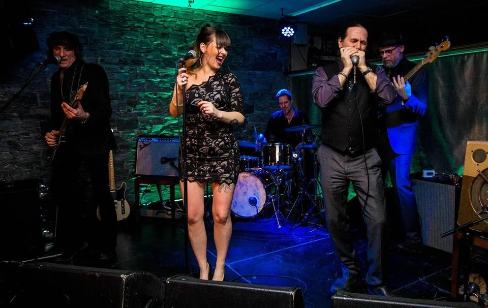 Erika Baier &amp; The Business (SWE)