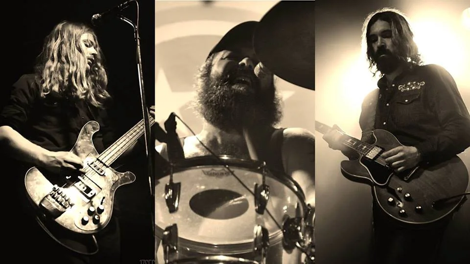 Orango – releasekonsert // John Dee