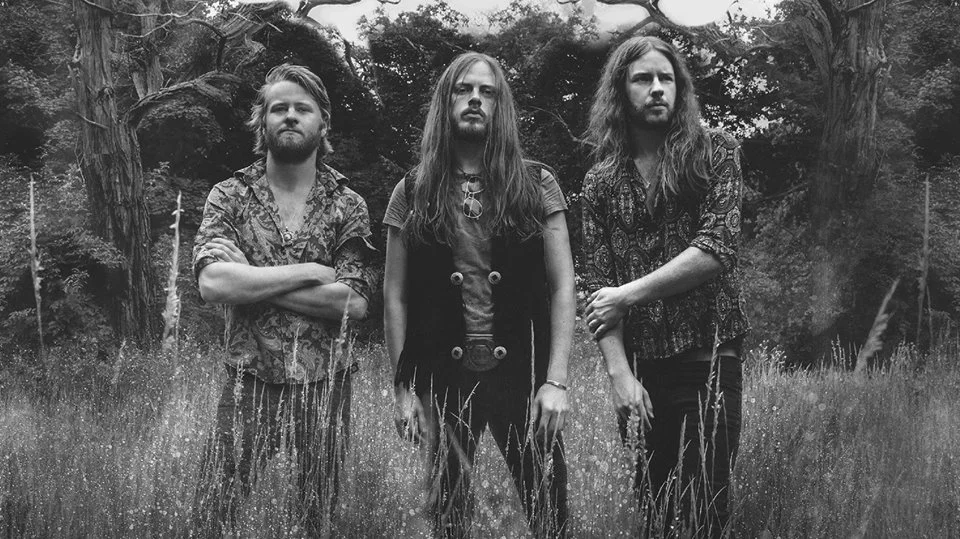 The Vintage Caravan // John Dee
