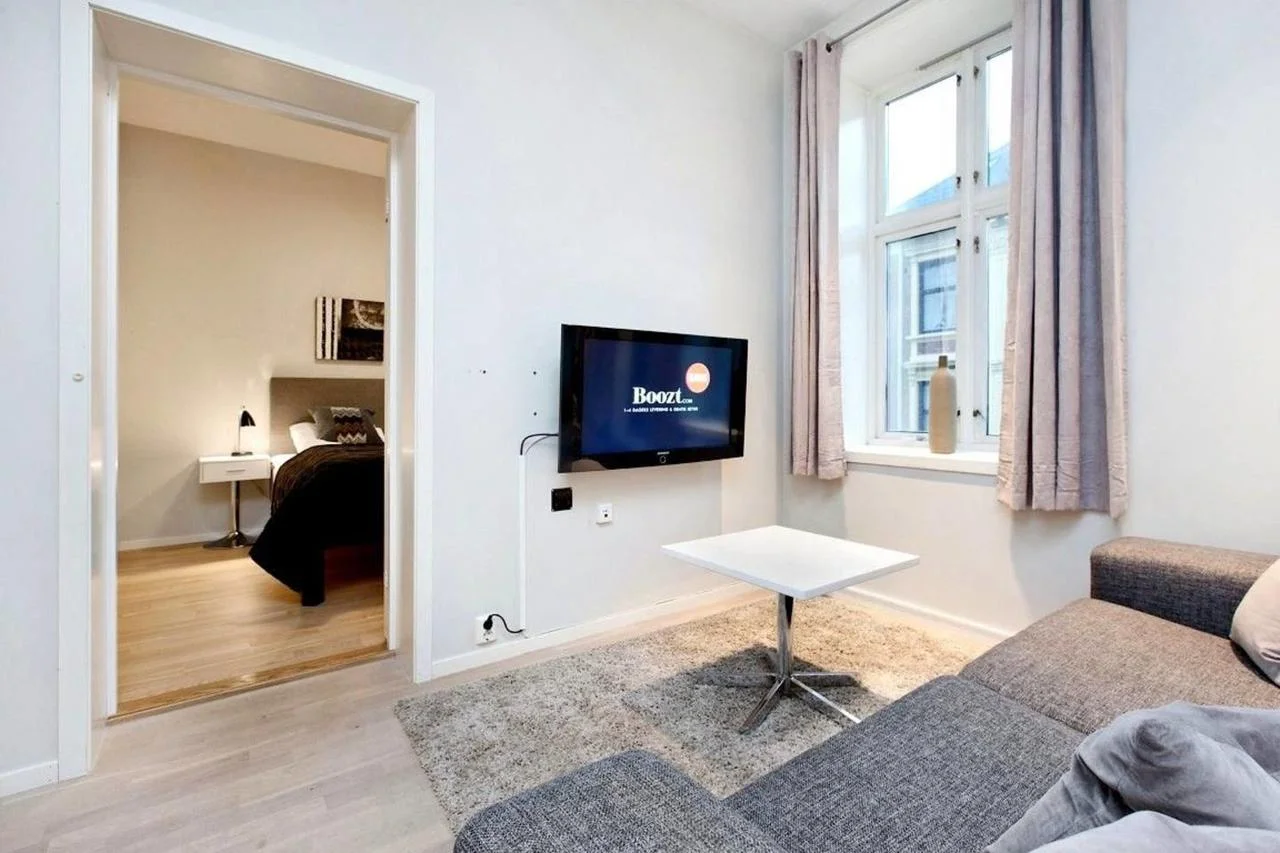 LOTEL Apartment Royal Park