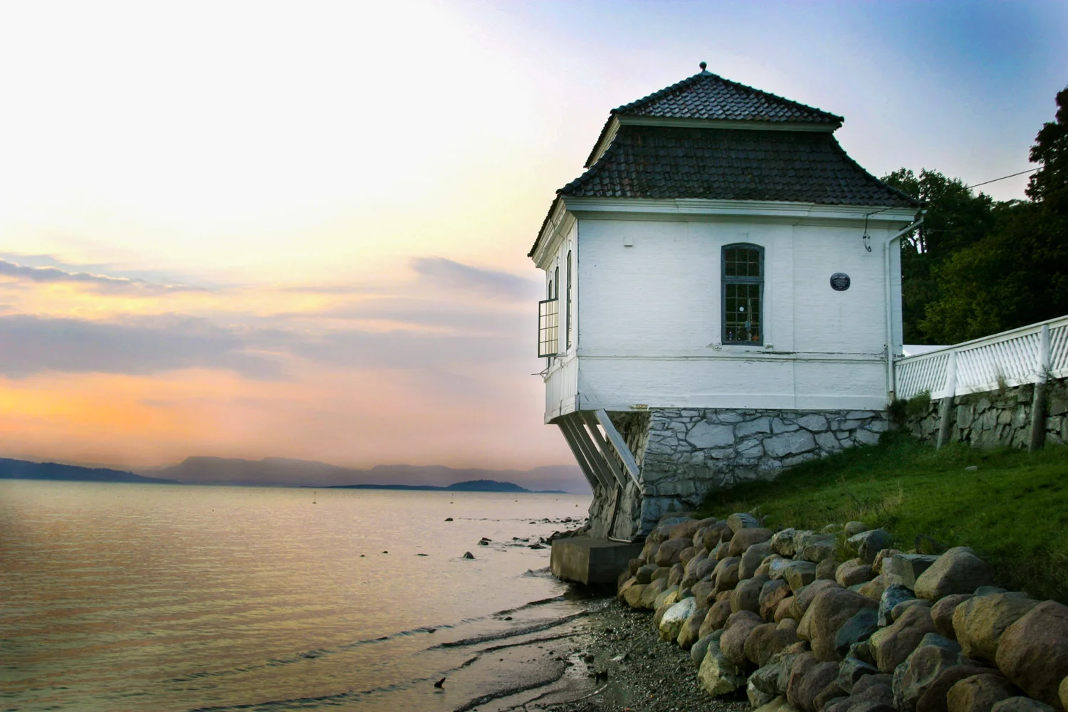 Hvervenbukta