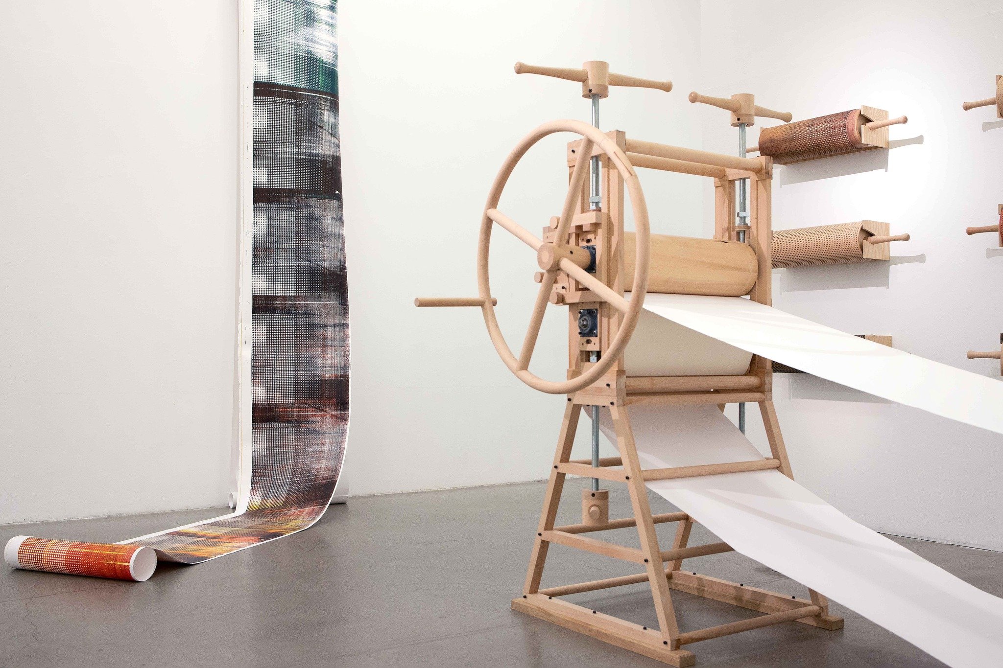 Åpning: Enrique Guadarrama Solis - Welcome to the Machine