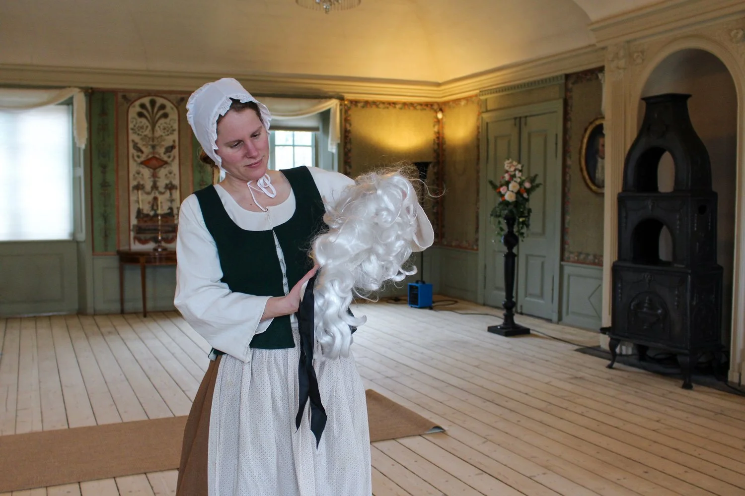 Barneteater: Den forsvunne parykken