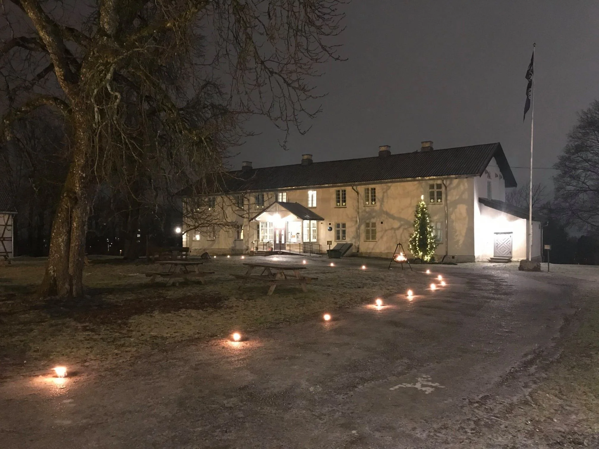 Førjulstiden med arrangementer på Tveten gård - julen 2023