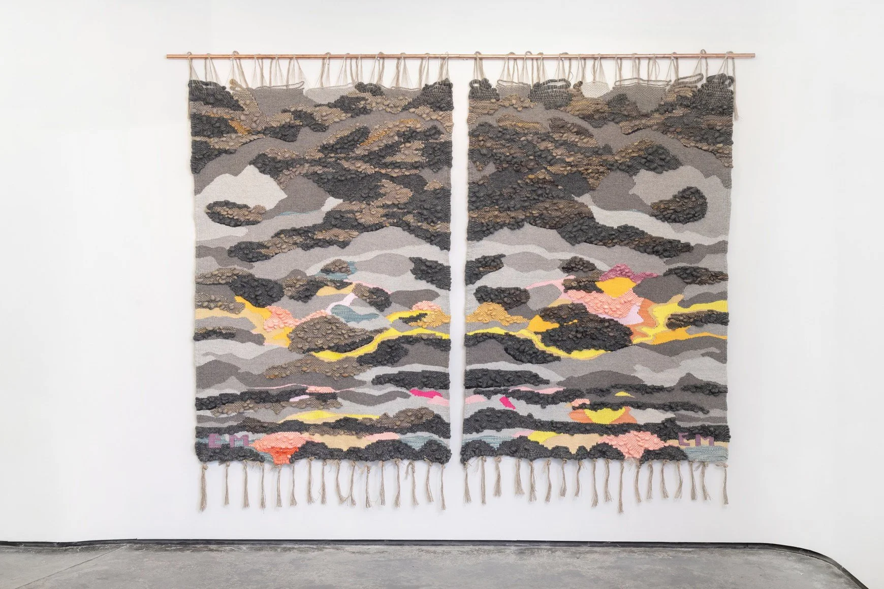  Støvet fra fjorårets planter blant nye spirer - Elin Melberg