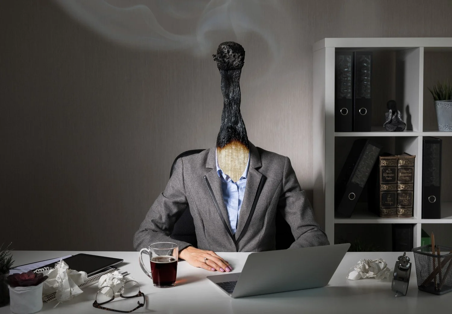 akan-web-work-stress--03-kl.-20.24.45.jpg