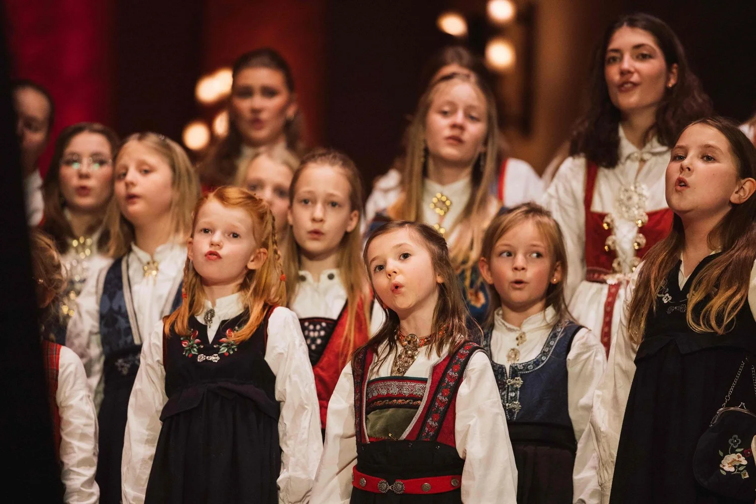det-norske-jentekor-web-Til-Familiejulekonsert.jpg