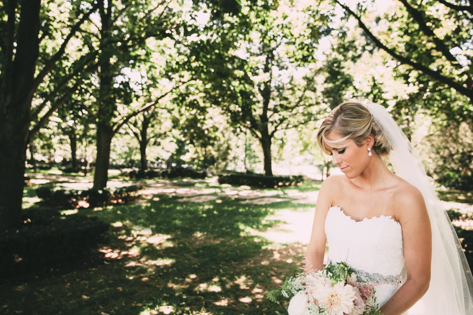 Bride waiting for her groom on her wedding day
