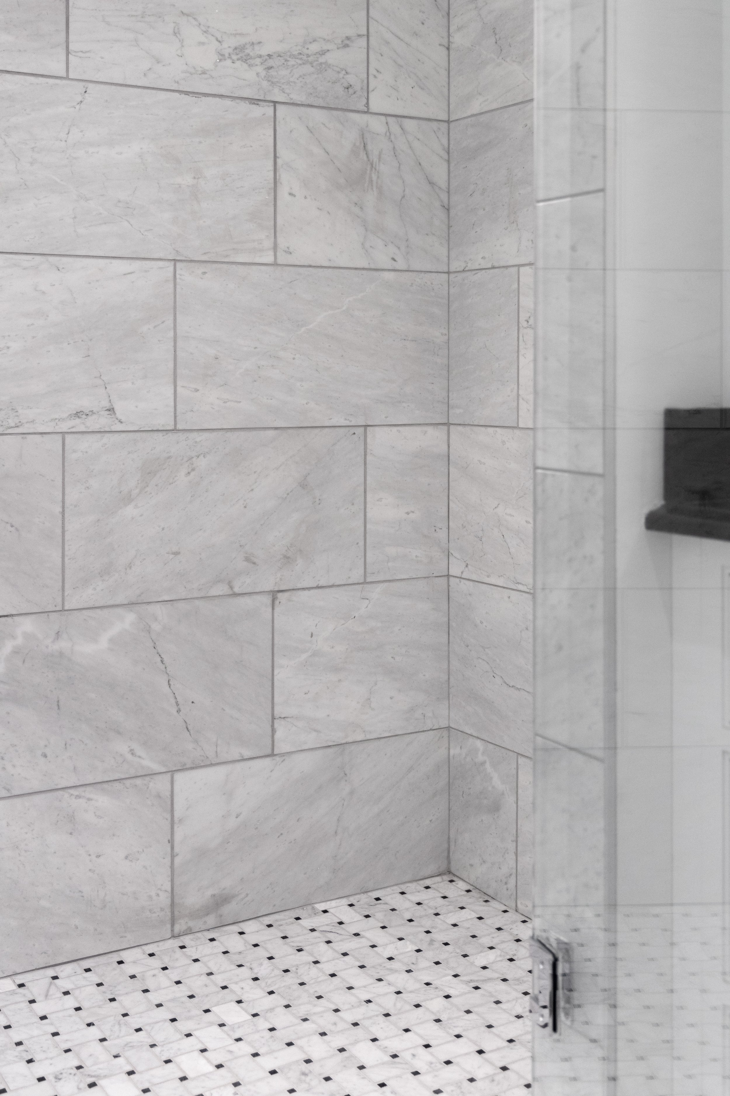 Castelli Marble - White Bathroom Tile Designs