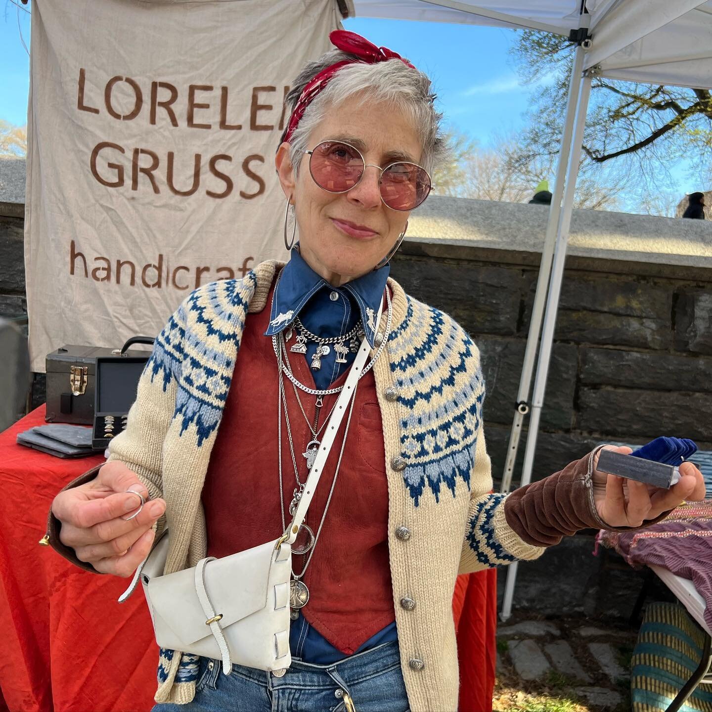 Weekend markets with my handcrafted work. Thank you @chesterhiggins12 for such a great pic! Saturdays in Brooklyn, Sundays in Manhattan, see you soon!