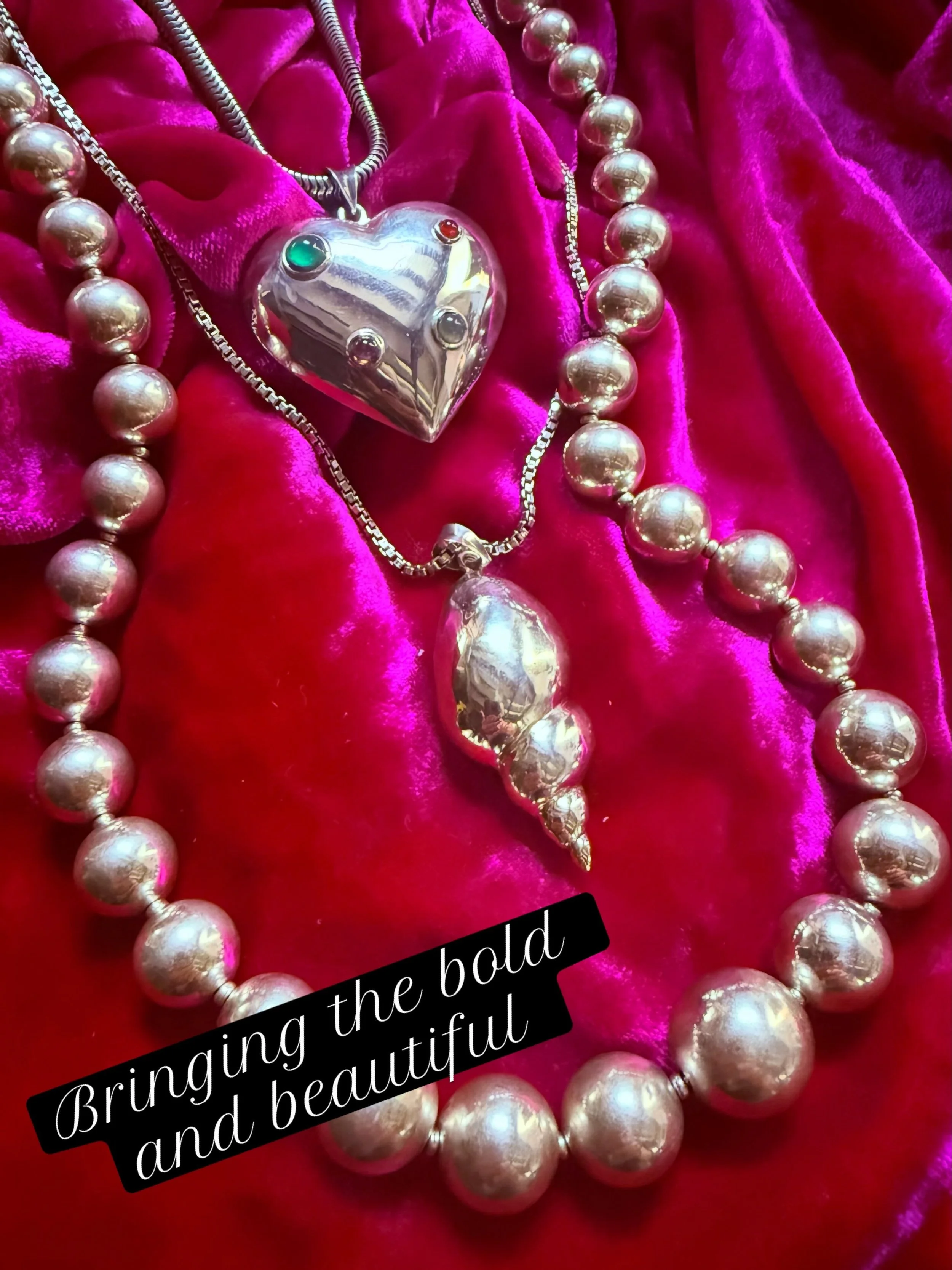 This Weekend !!! 
Bringing these beauties to the Hamptons on Saturday 🐚 @hamptonflea 🏖️
Then Back to the City on Sunday @grandbazaarnyc