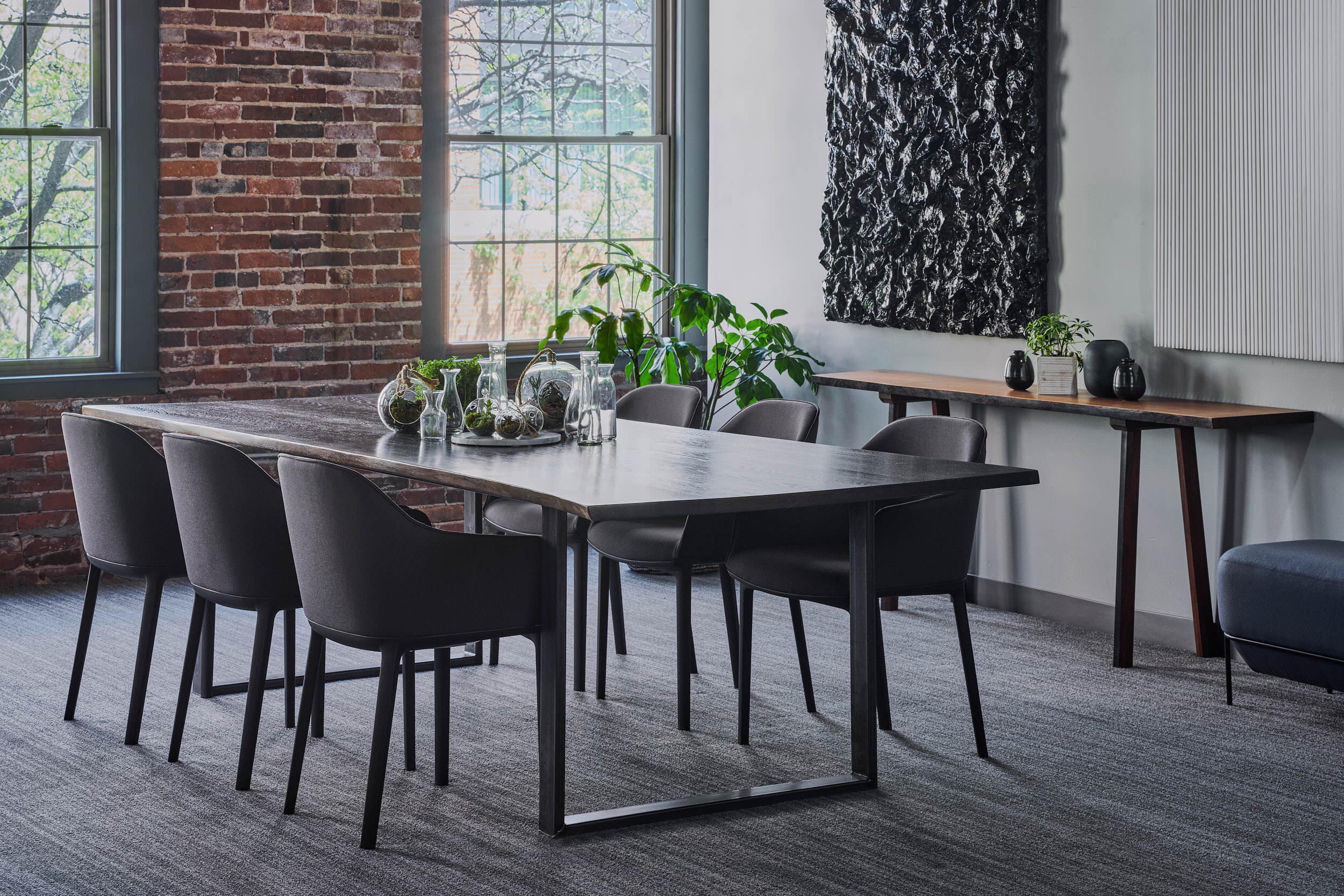 Workflow Interiors Showroom © Joseph Ferraro