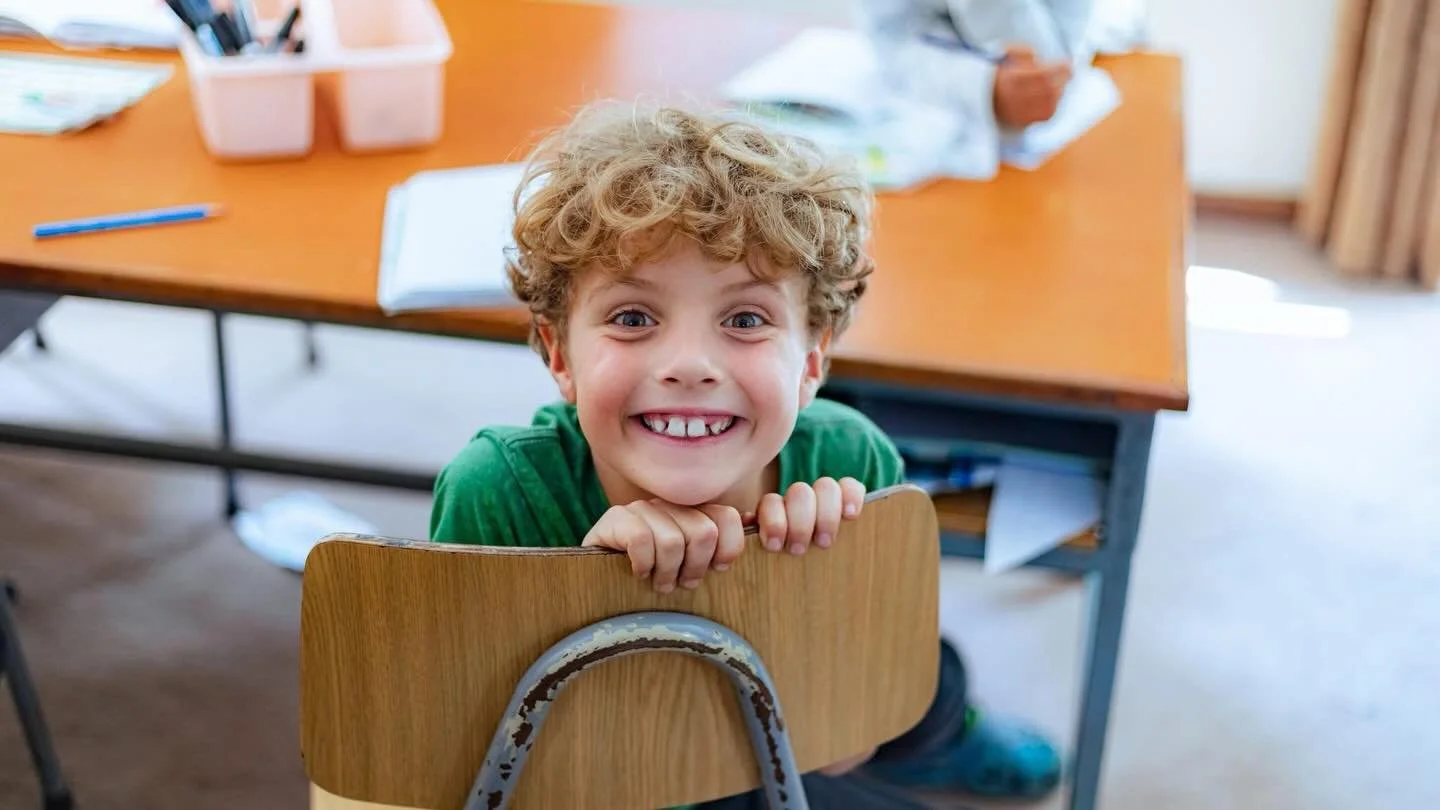 Back from Easter break and we are all smiles! 

There&rsquo;s nothing better than kicking off a new week of school with fresh energy, big grins, and excitement to learn. Just like this G1 superstar&mdash;ready to take on the week!

Let&rsquo;s make i