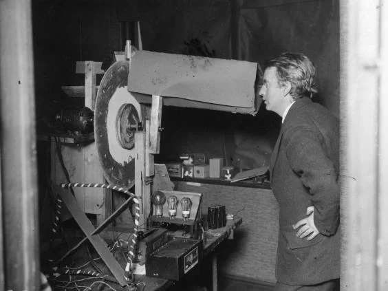 http://www.independent.co.uk/life-style/gadgets-and-tech/news/see-the-first-tv-image-from-john-logie-bairds-early-televisor-demonstrations-a6834416.html