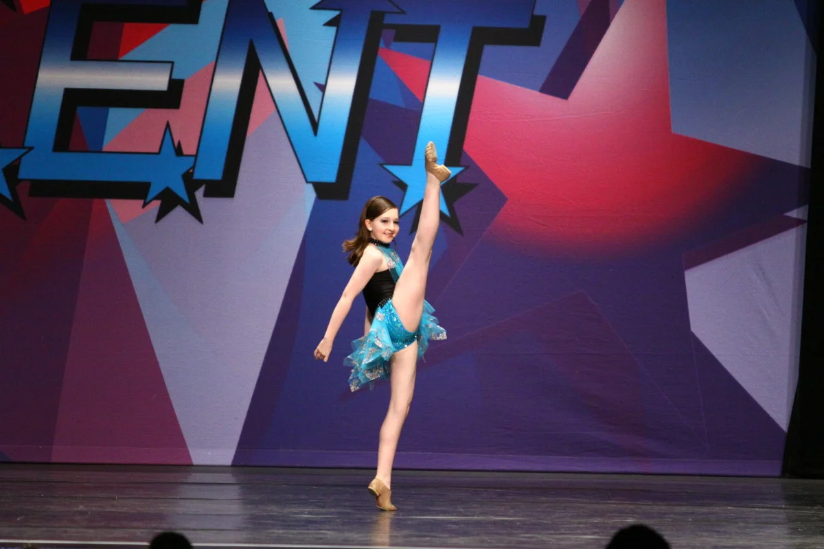 Feeling Good - Sophie