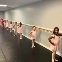 Ballet dancers in formation