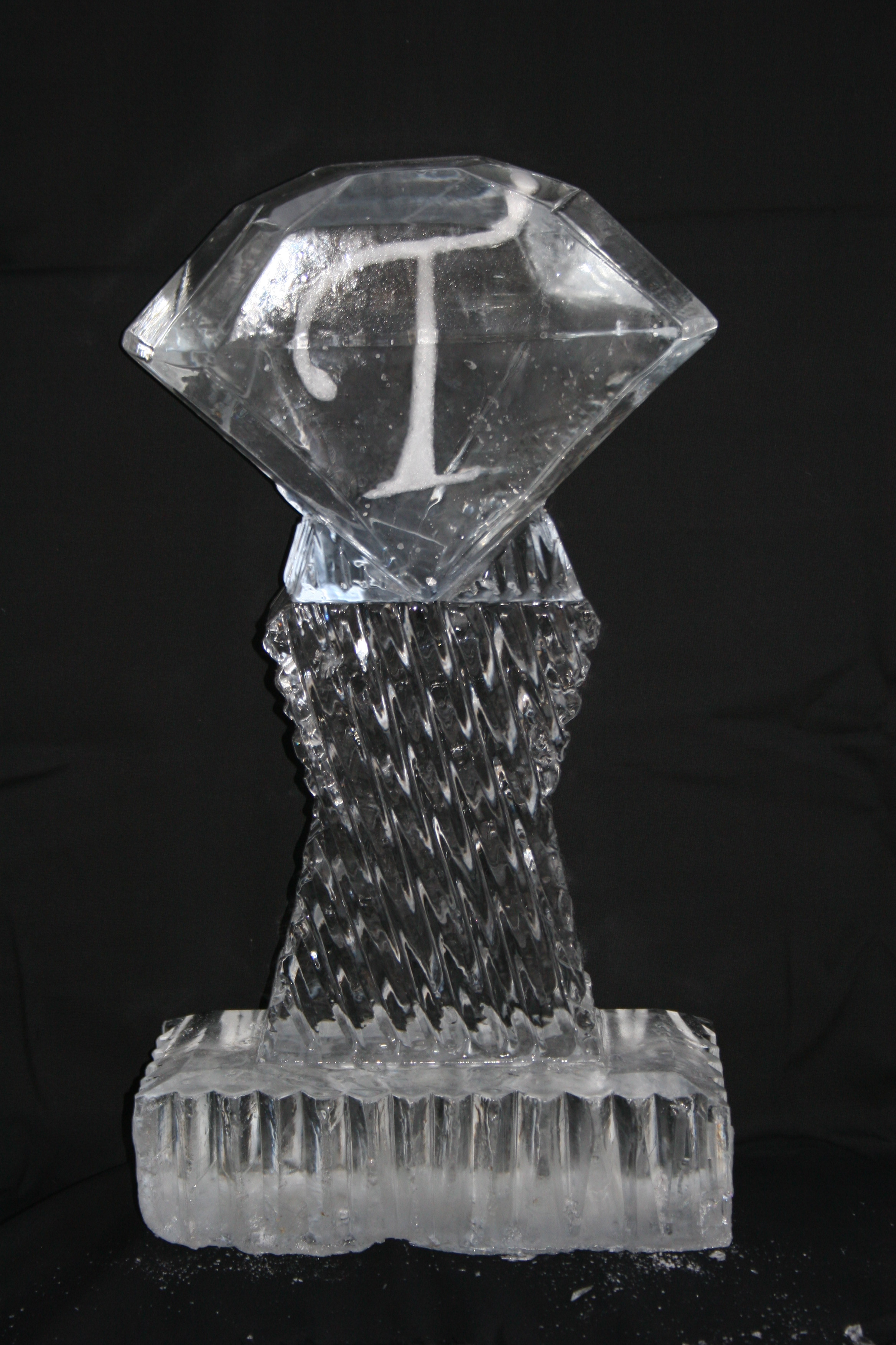 Ice Sculpture- Tabletop- Letter T.JPG