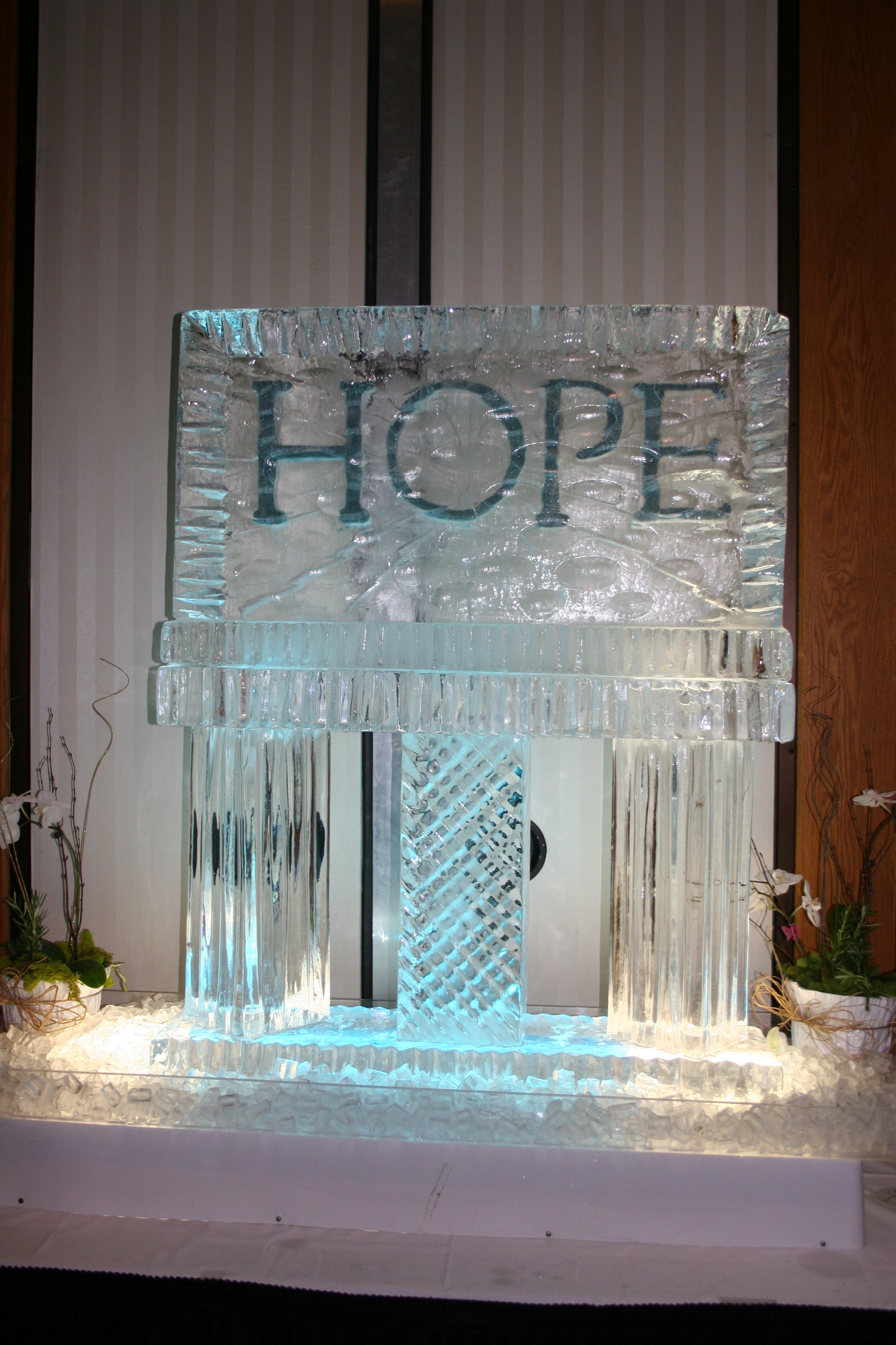 Ice_Sculpture_Hope.JPG