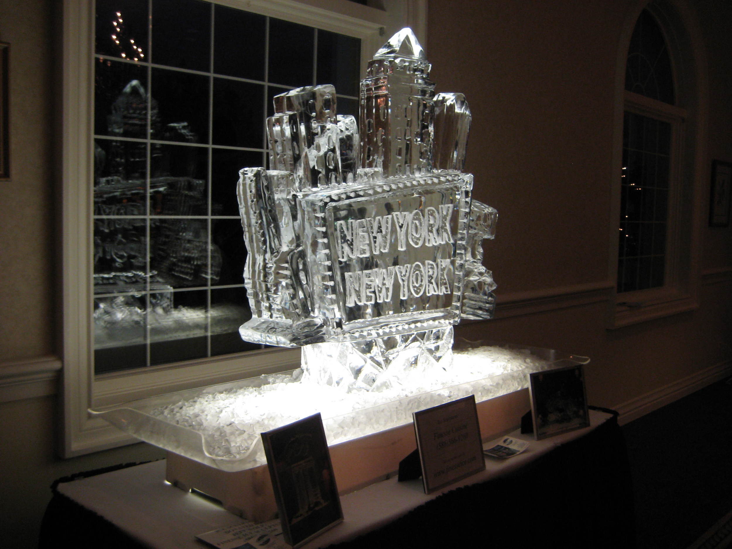 Ice_Sculpture_New York.JPG