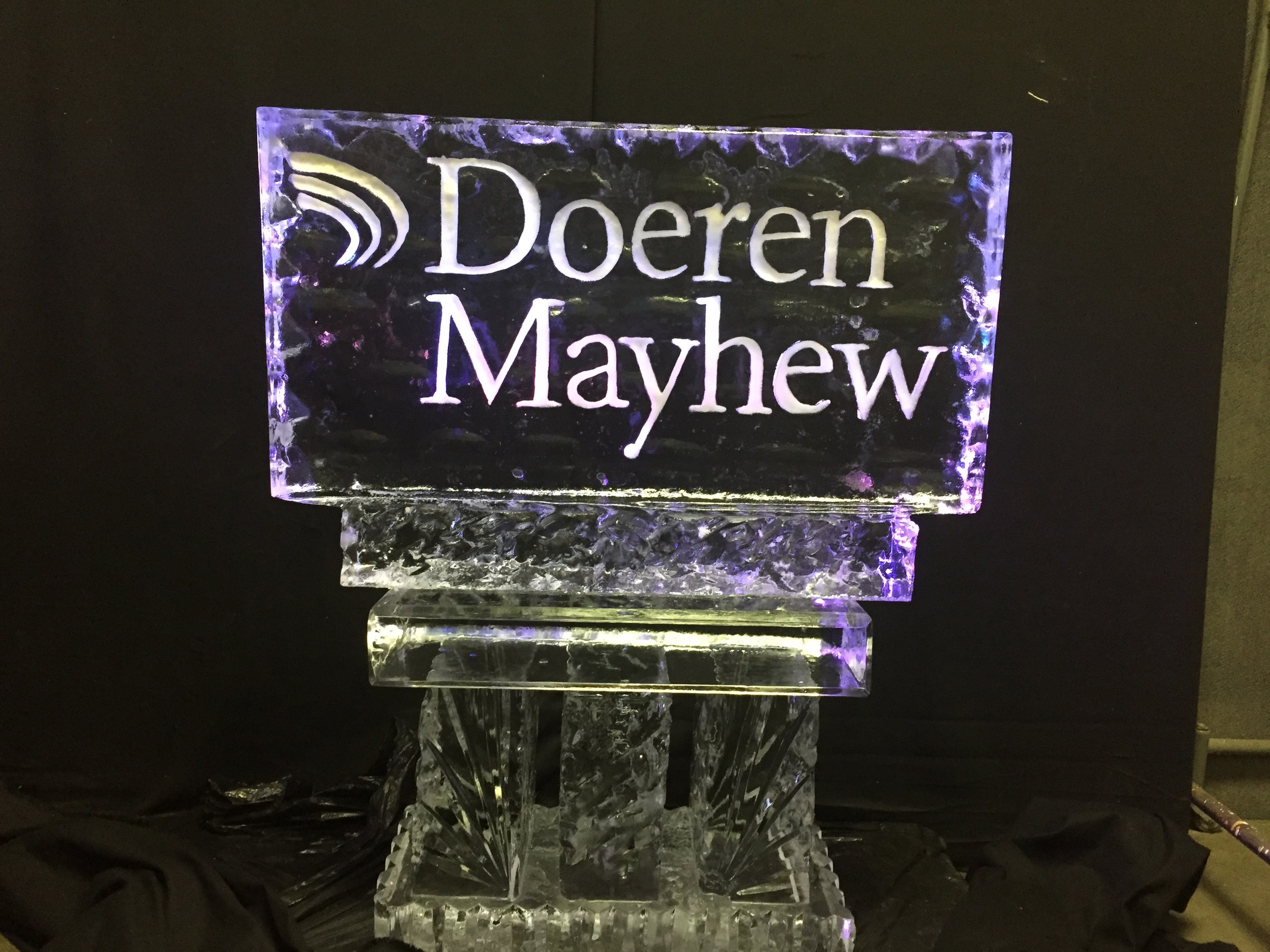 Doeren Mayhew Logo_Ice Sculpture.jpg